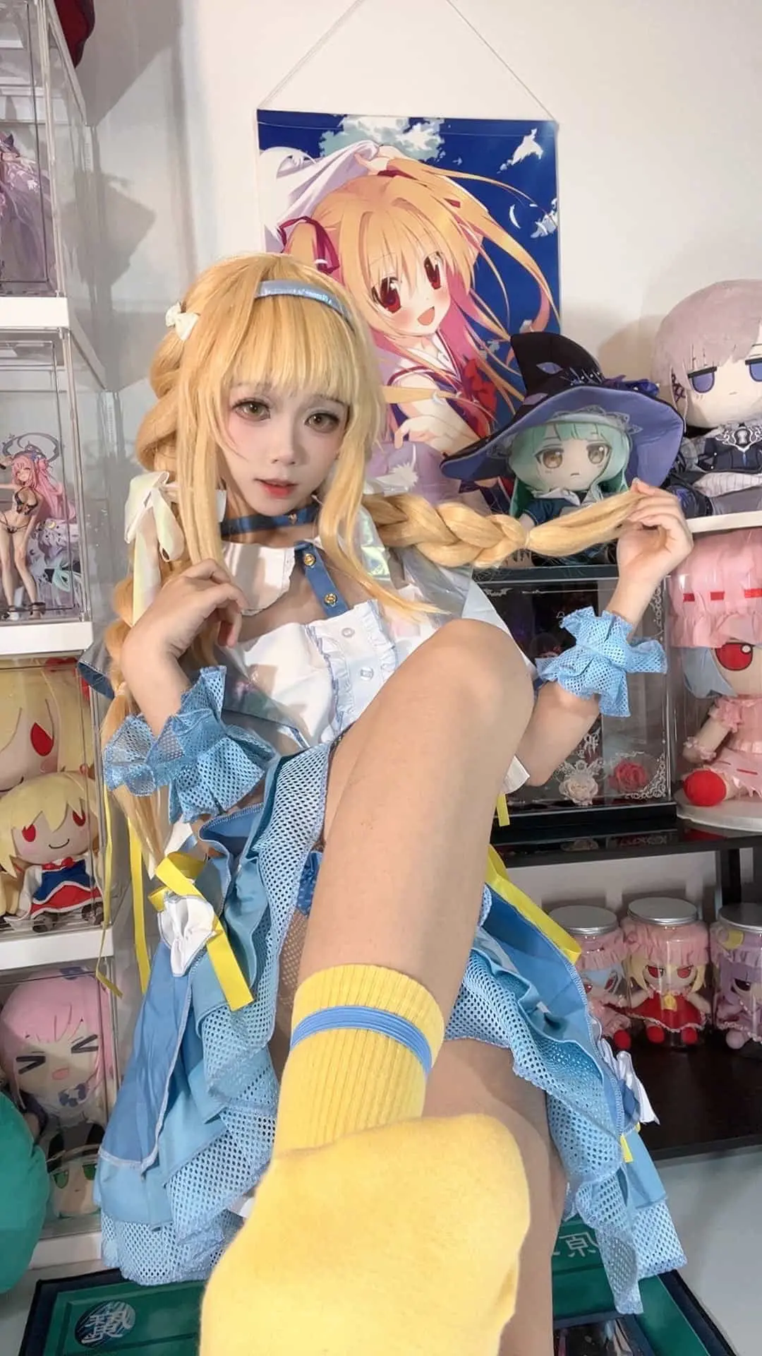 12月5日更新 写真合集(阿半今天很开心、白栎Shirly、贝贝琪Becky、葛生、糊糊盟主、酱油、九言、李素英、洛璃 LoLiSAMA) 6 Etu白栎Shirly No.013 藤田琴音 66P10V 974MB tuya